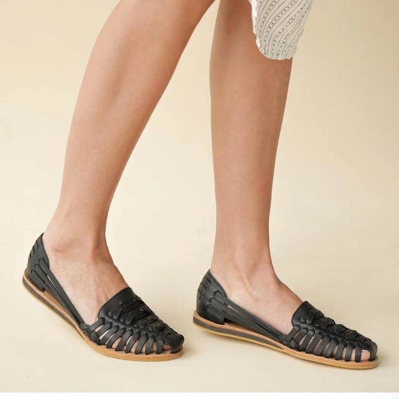 Nisolo Shoes - Nisolo Women’s Huarache Leather Sandals  Black Size 11